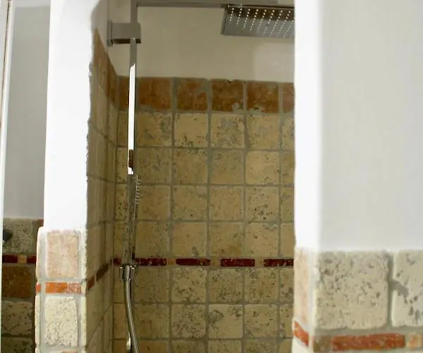 Vila Concadoro Porto-Vecchio (Corsica)